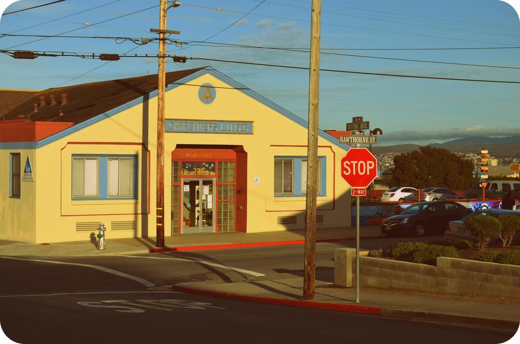 Monterey Hostel Exterior foto
